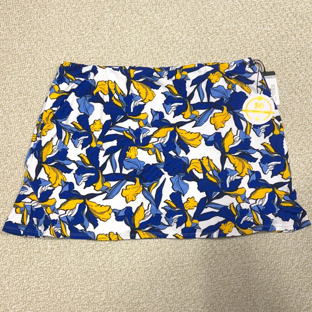 NWT Tail Skirt with Built-in Short, Blue and Yellow Floral, Size XXL